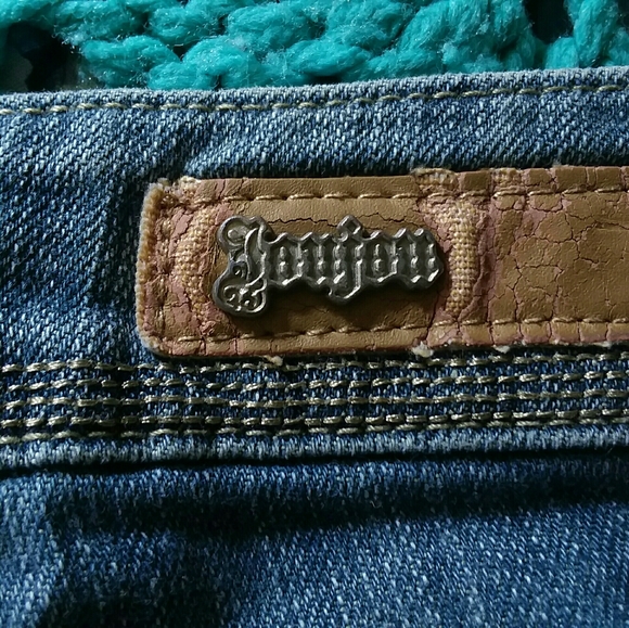 Joujou Royale Jean Shorts - Picture 5 of 5